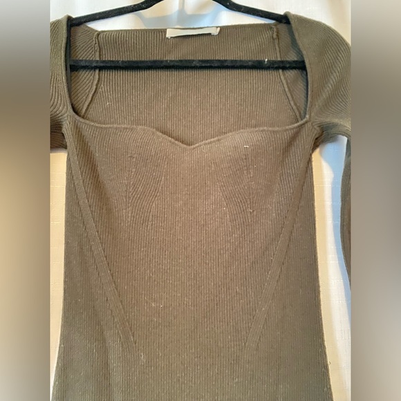 One Grey Day X Revolve Olivia Midi Dress Hunter - Picture 5 of 8